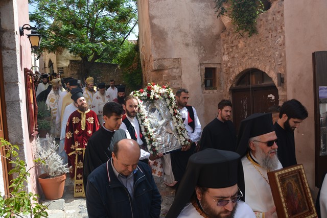 Με βυζαντινή μεγαλοπρέπεια εορτάστηκε η Παναγία Χρυσαφίτισσα στη Μονεμβασία