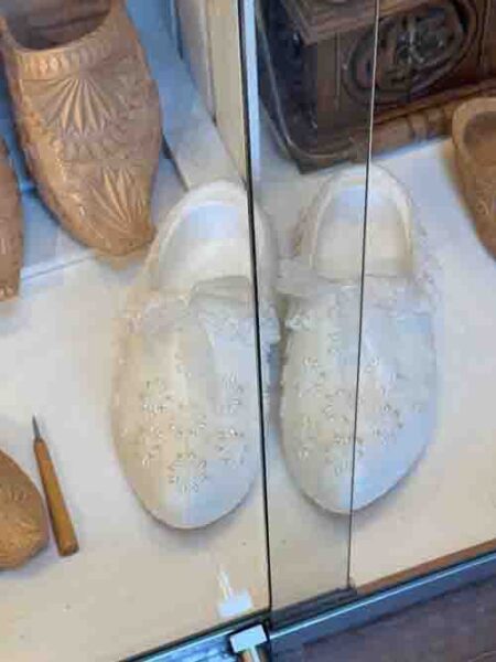 Clogs